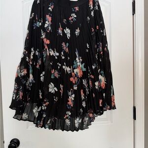 EVRI Black Floral A-Line Skirt